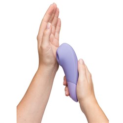 Бесконтактный клиторальный стимулятор Womanizer Enhance с вибрацией, сиреневый - фото 24732